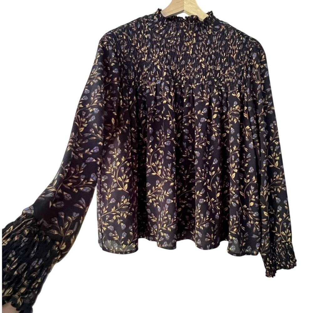 Purple Long Sleeve Floral Smocked Blouse Size Small